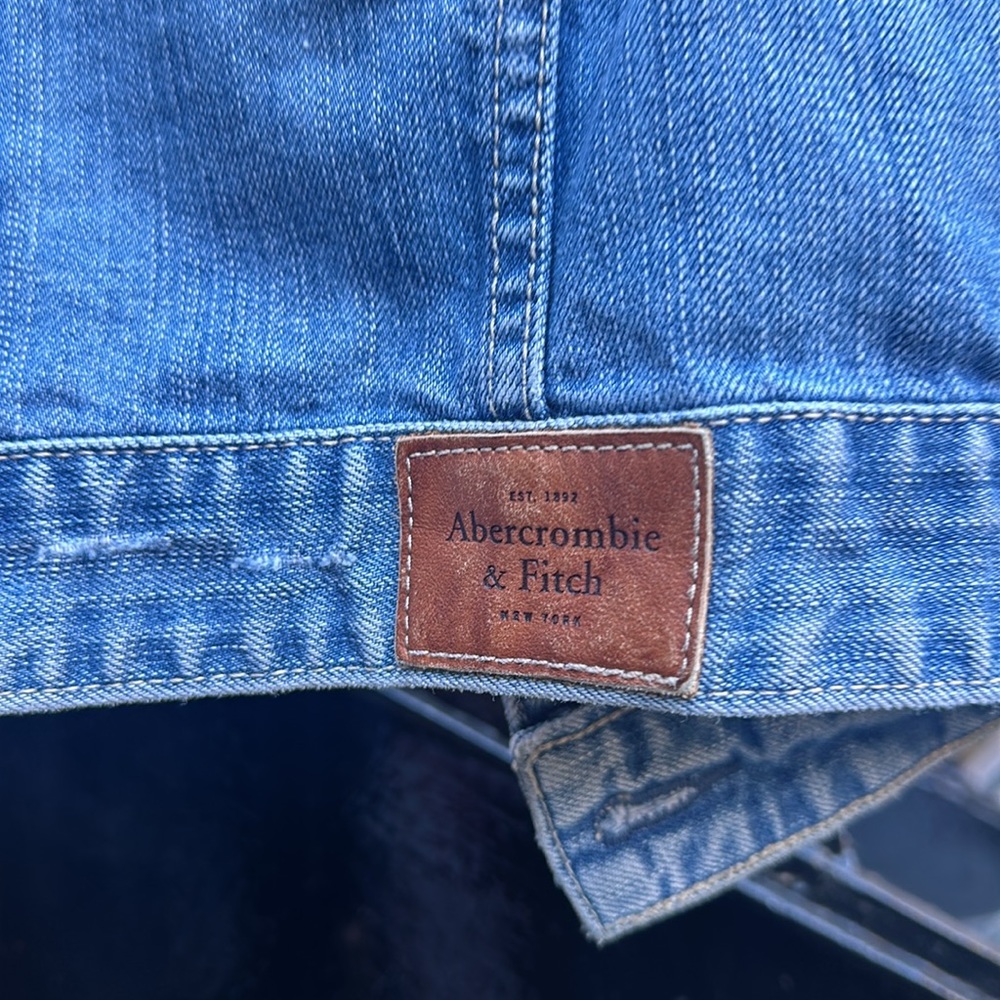A&F Jean Jacket - Picture 10 of 10